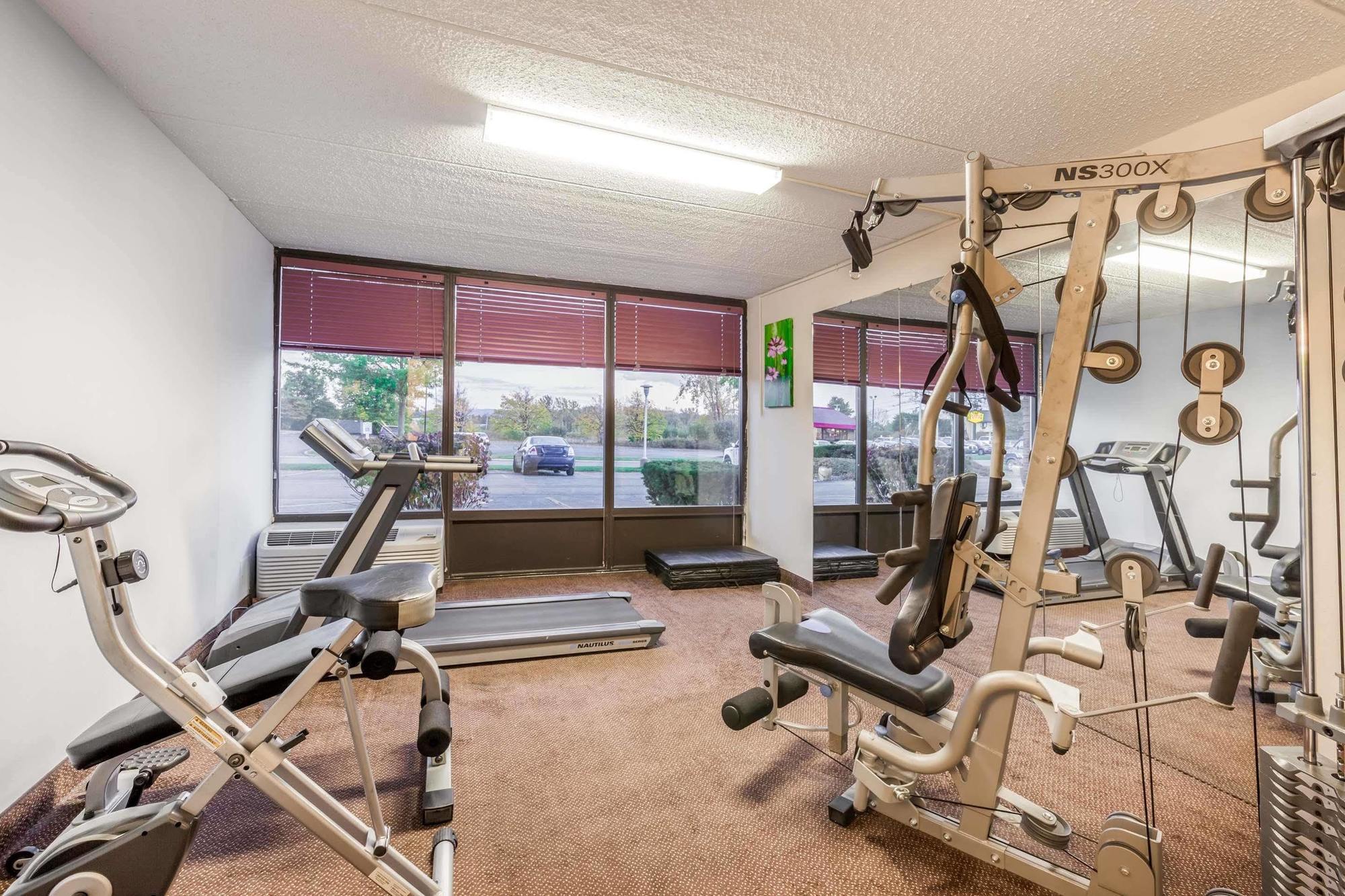 Days Inn Syracuse East Syracuse Zewnętrze zdjęcie